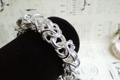 Bright and Shiny Byzantine Bracelet - Image 3